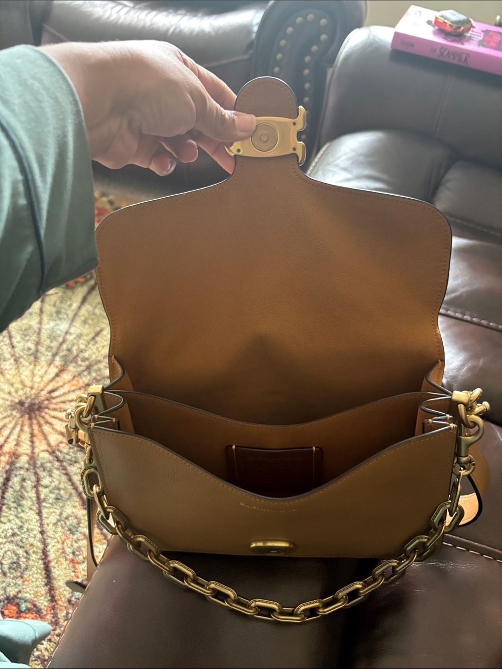 Coach Chain Tabby in Honey Leather Shoulder Bag with Gold Chain - Picture 2 of 7